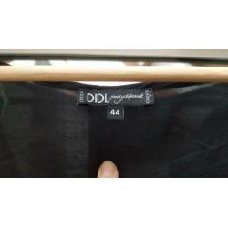 Dunne, zwarte tuniek, Didi. Maat 44. (15,00 incl verzenden.)