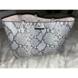 Guess tas snake print
