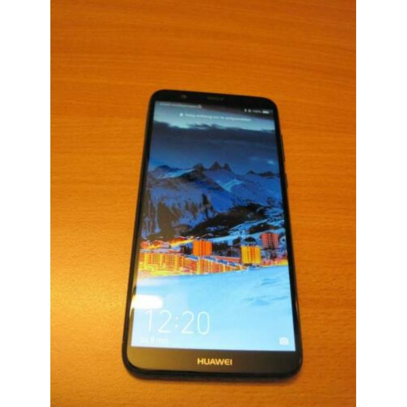 Huawei P-Smart, krasvrij scherm, incl hoesje