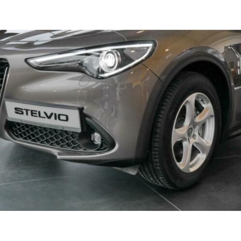 Alfa Romeo Stelvio 2.2d Super 180 PK Navi (bj 2017)