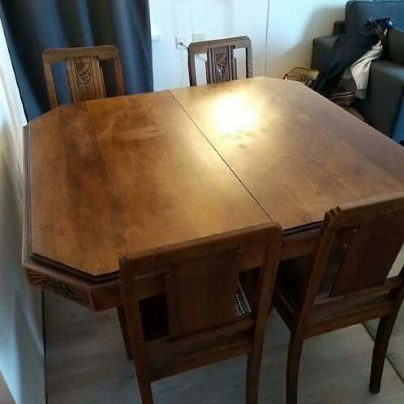 Art Deco Eettafel