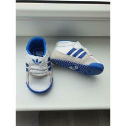Baby schoentjes maat 18