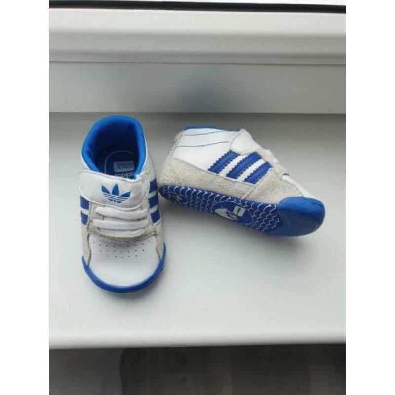 Baby schoentjes maat 18