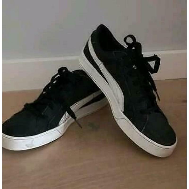 Puma zwarte sneakers maat 40