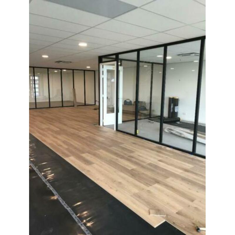 Extra sterke Laminaat vloer 120m2 + ondervloer € 990,00