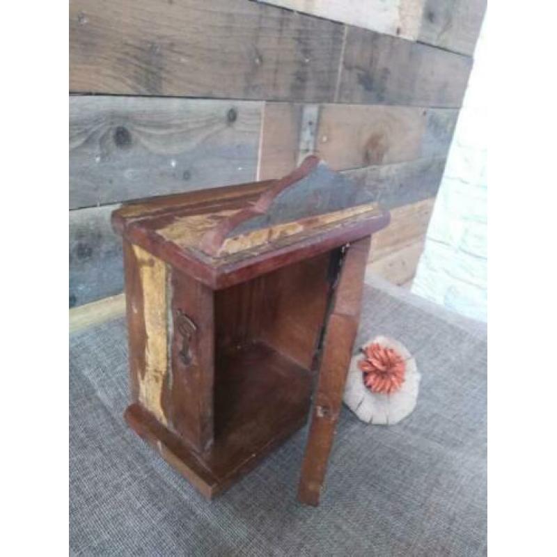 Houten klokkastje, 5 soorten