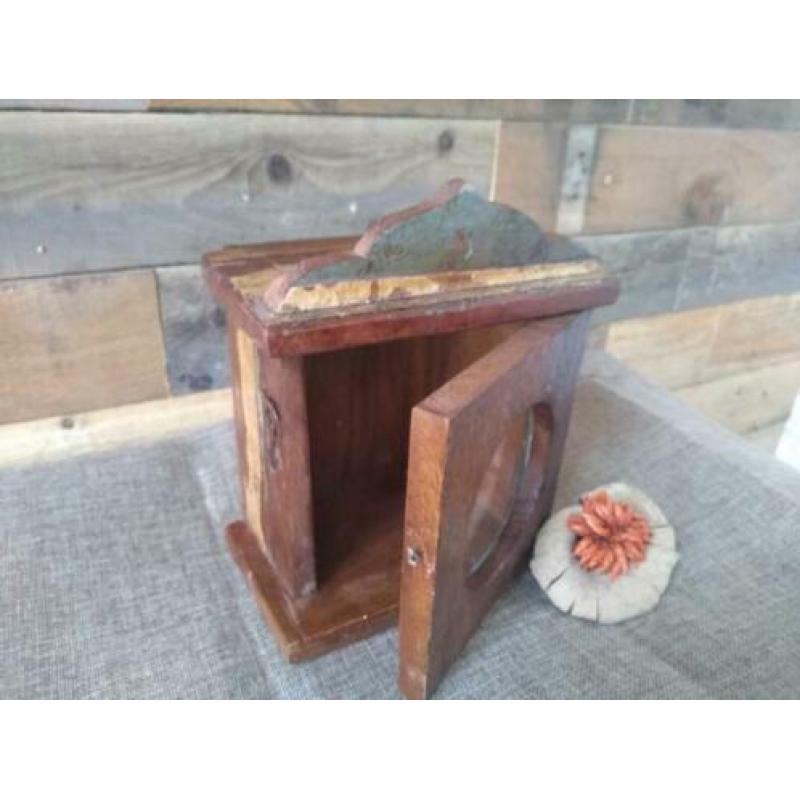 Houten klokkastje, 5 soorten