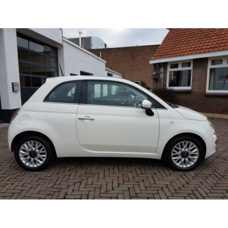 Fiat 500 0.9 TwinAir Turbo Lounge Pano-Dak Mooie auto.