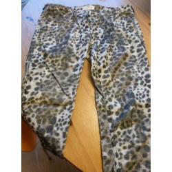 Isabel Marant broek met luipaardprint maat S (valt ruim)