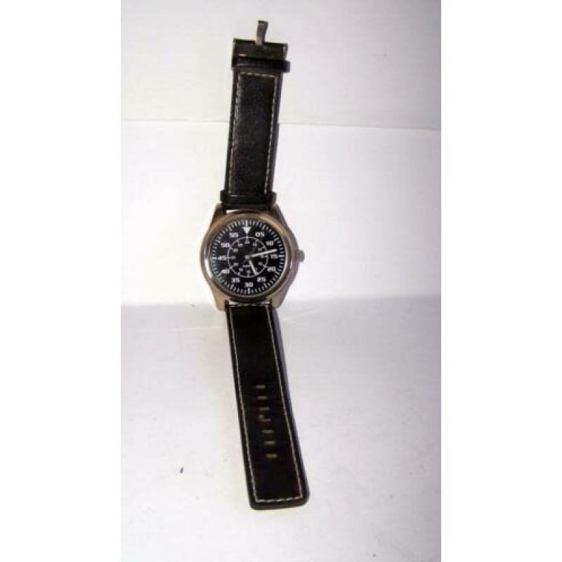 Mooi herenhorloge true Spirit. Nieuwe batterij. Nwst.