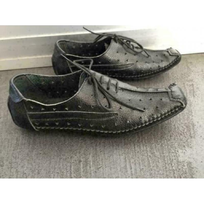 C147 Brillante: zwart leren open schoenen Maat 38