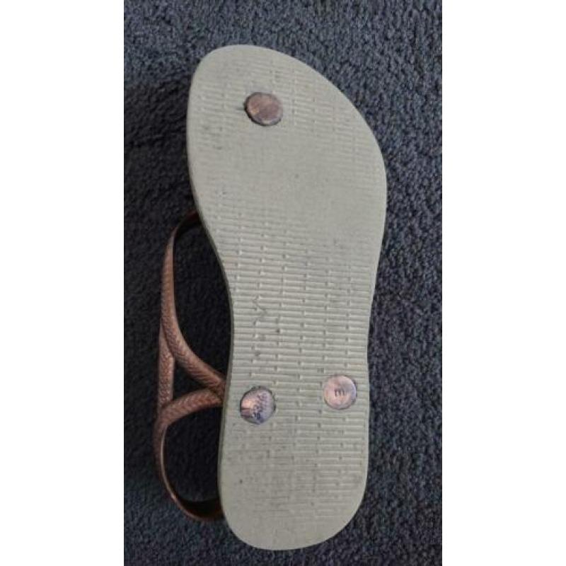 Havaianas rosé gold