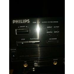 Fm stereo receiver met dolby surround en cd speler