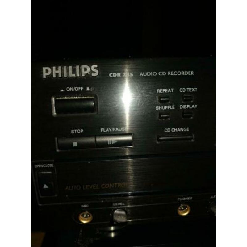 Fm stereo receiver met dolby surround en cd speler