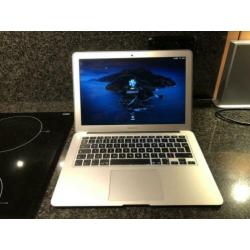 Nette MacBook Air 13 inch 2013