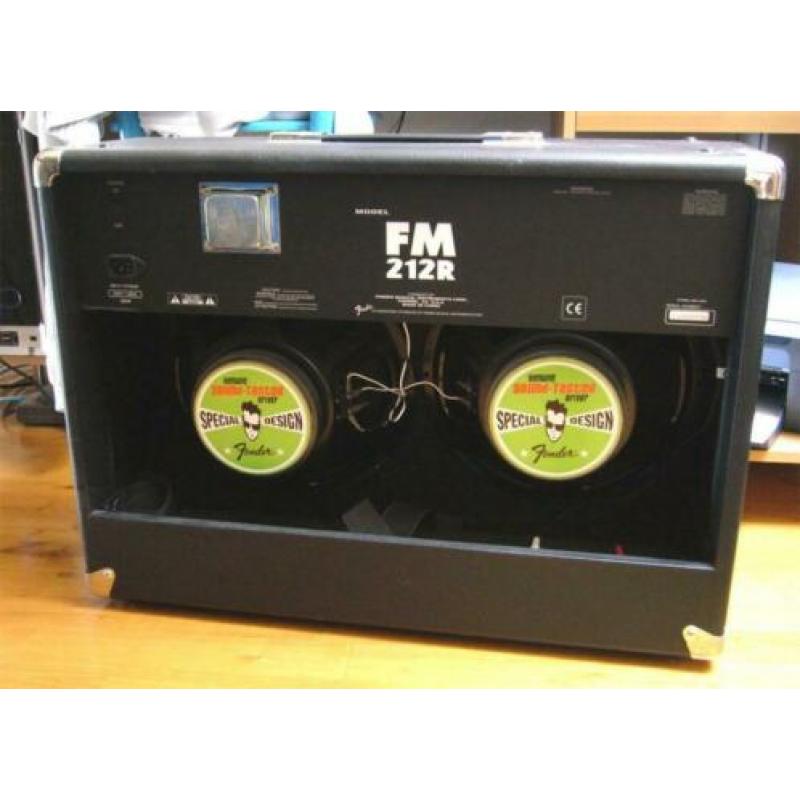Fender FM212R gitaarversterker gitaarcombo