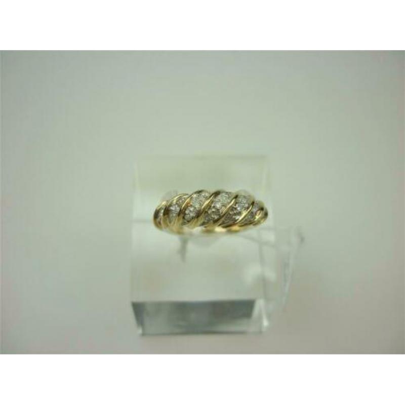 Ring goud met ca 0.10K diamanten / Z6240