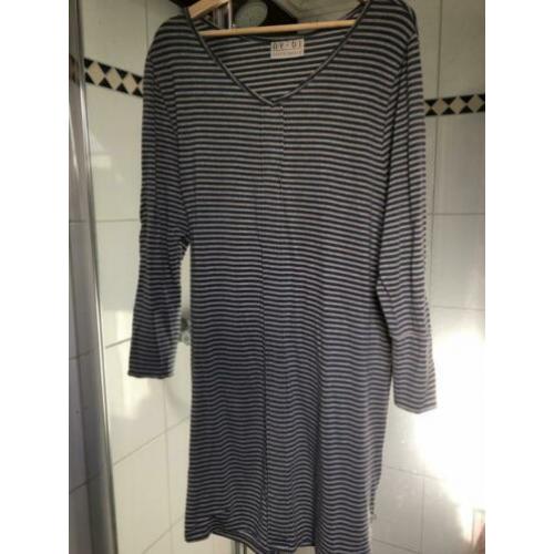 Leuke jurk van tencel OY-DI ( FROY & DIND) mt M