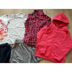 Pakket kleding maat 134 meisje