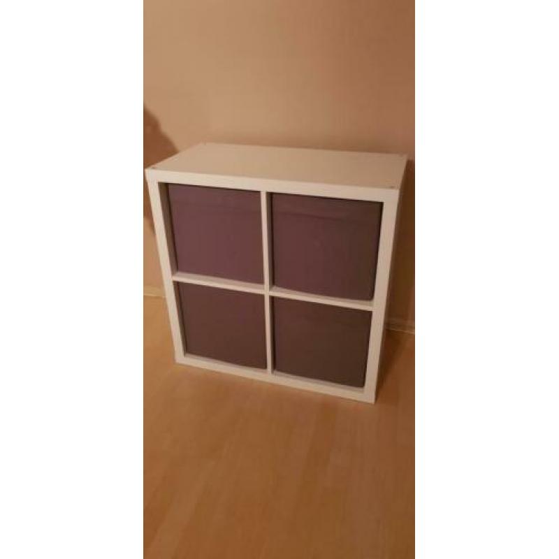 Ikea kast 76 bij 76 cm met of zonder stoffen bakjes (grijs)