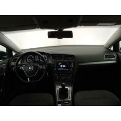 Volkswagen Golf 1.6 TDI 111pk 5drs Highline BlueMotion (navi