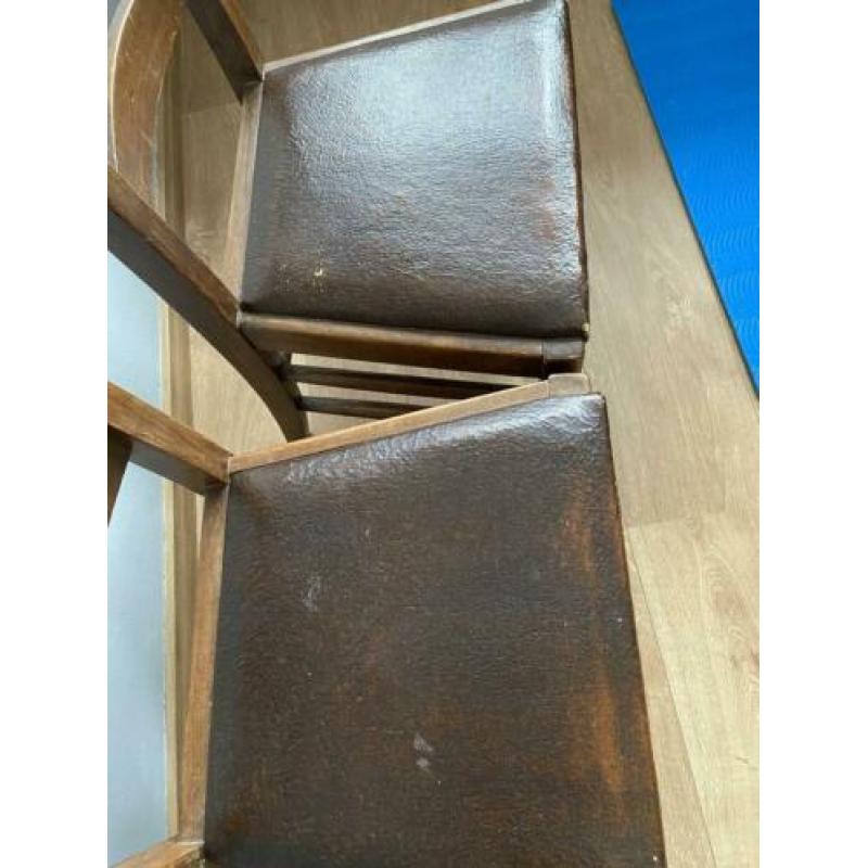 Bidstoel hout met leer