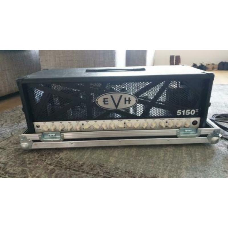 EVH 5150 III 100 watt. Gitaarversterker buizentop.