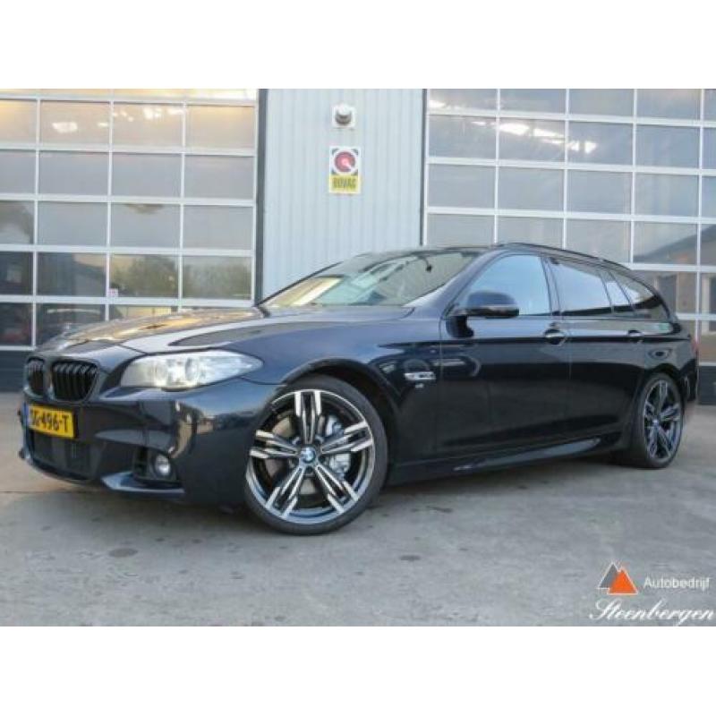 BMW 5-Serie 530d M Sport Edition.LEER XENON LED NAVI PANO