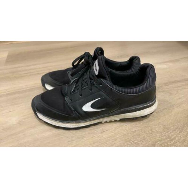 Zeer nette Dita STBL 100 hockeyschoenen maat 39