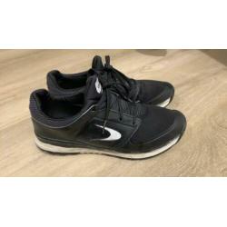 Zeer nette Dita STBL 100 hockeyschoenen maat 39