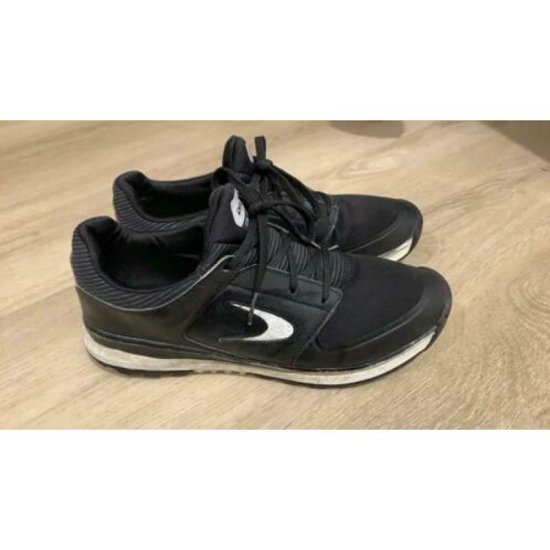 Zeer nette Dita STBL 100 hockeyschoenen maat 39