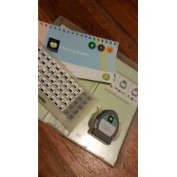 Cricut cartridge - ribbons & Rosettes