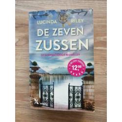 De zeven zussen deel 1 en 2 Storm Lucinda Riley
