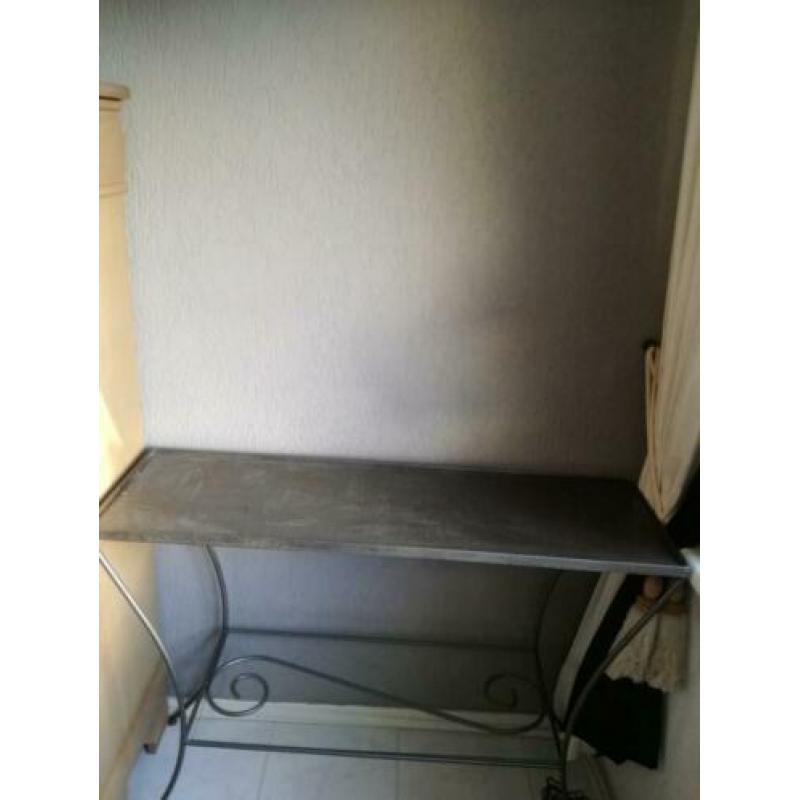 Mooie smeed ijzeren bijzettafel/hal tafel/ sidetable
