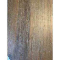 Mooie ronde tafel