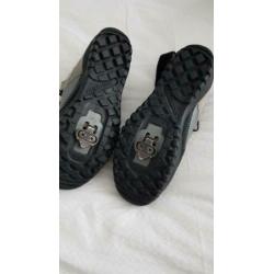 Spinschoenen, spinbroek, tas en gel zadelhoes