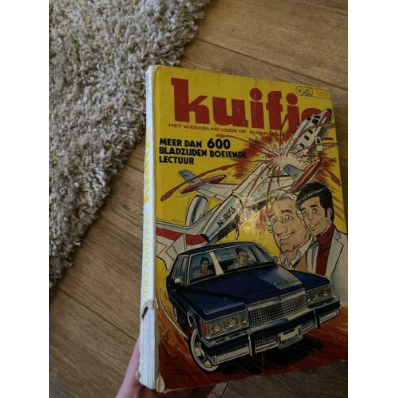 Oud boek Kuifje met meer dan 600 bladzijdes!