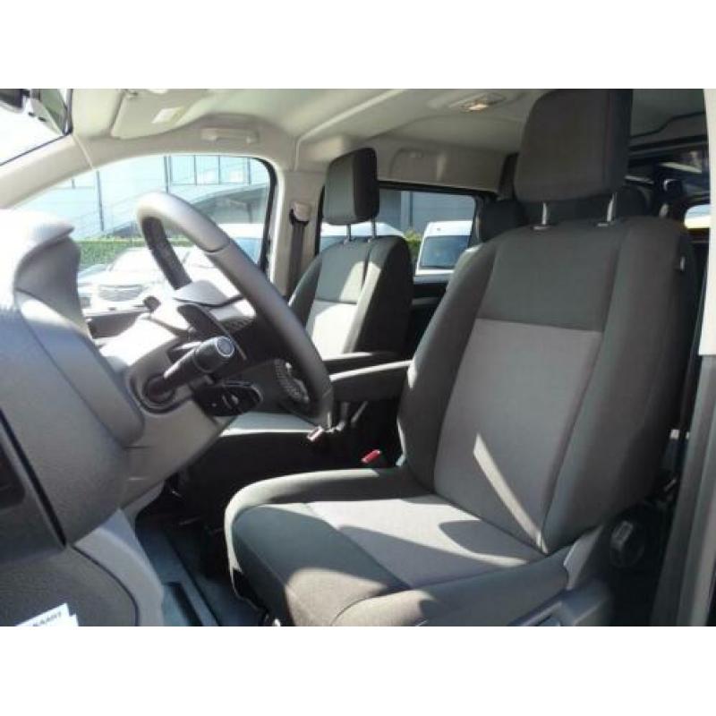 Opel Vivaro Dubbele Cabine 150Pk Innovation *NAVI*CAMERA*