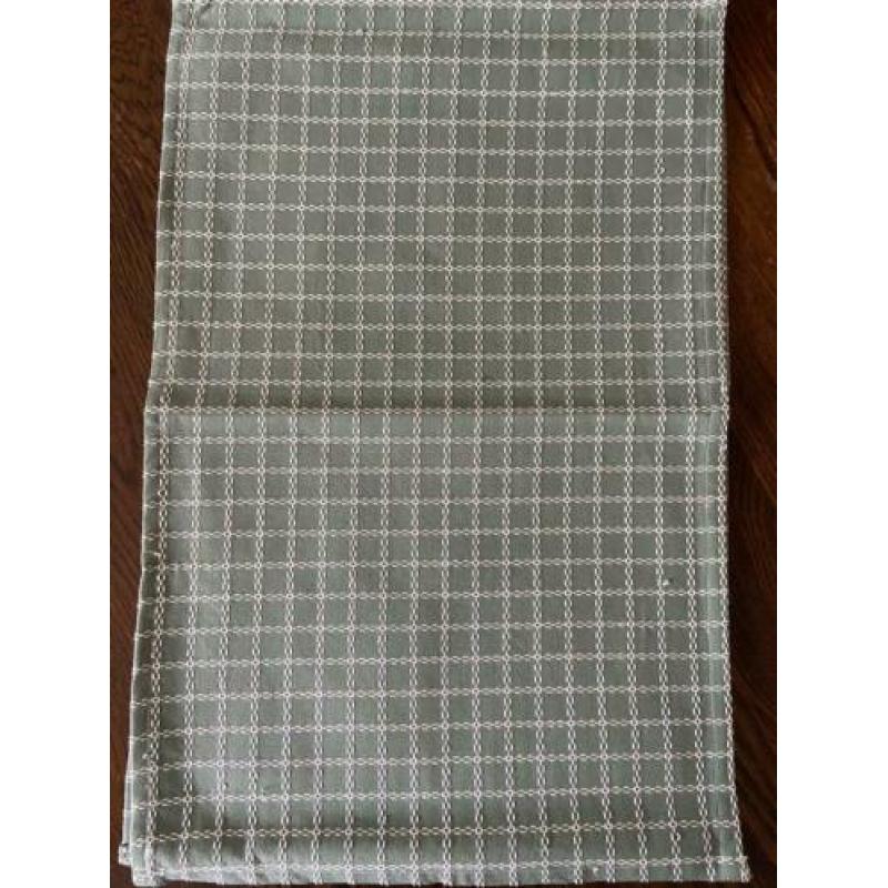 Placemat set van 2 groen/wit PASEN ( evt. te borduren.....
