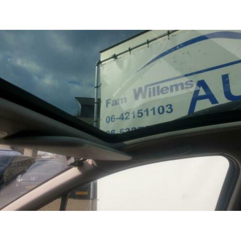 Peugeot 307 307; SW 1.6 16V 7 Persoons
