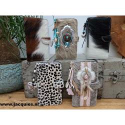 Koeienhuid telefoonhoesjes Samsung S7 edge, bij "Jacquies"..