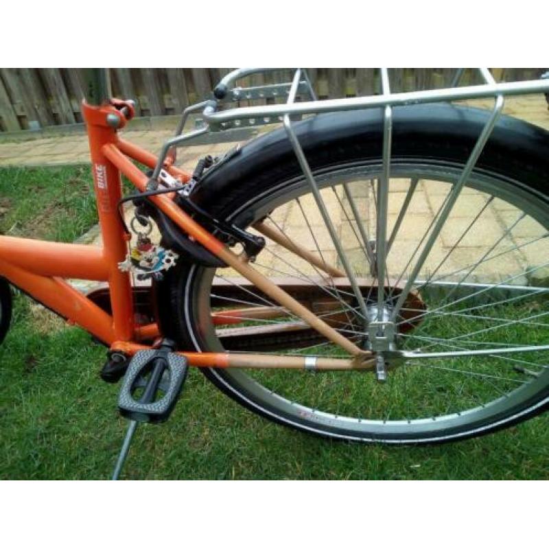*Te koop meisjesfiets/damesfiets 26 inch