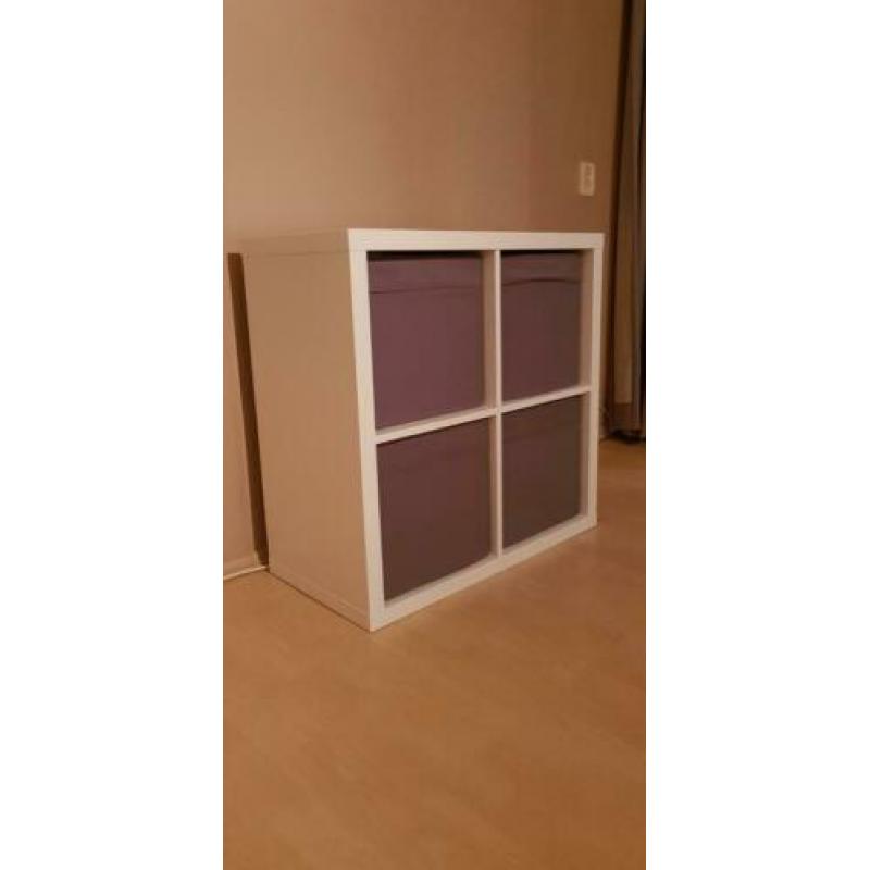 Ikea kast 76 bij 76 cm met of zonder stoffen bakjes (grijs)
