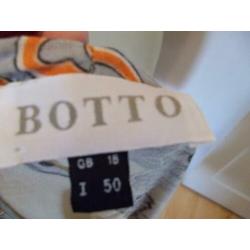 Mooie top van het dure Italiaanse merk Botto! 44