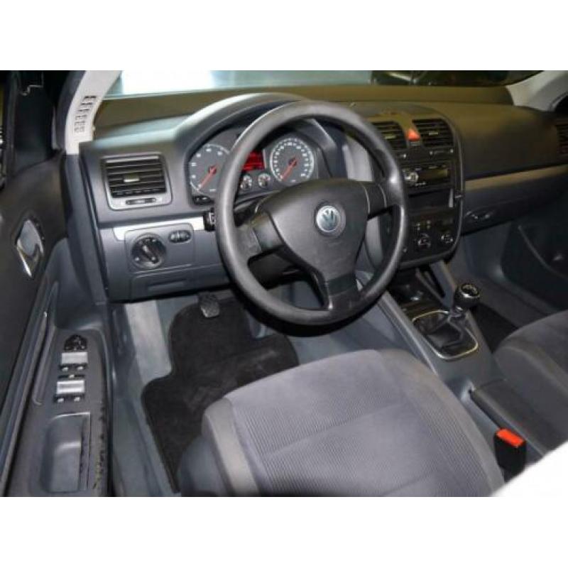 Volkswagen Jetta 1.6 FSI Comfortline | AIRCO | (bj 2006)