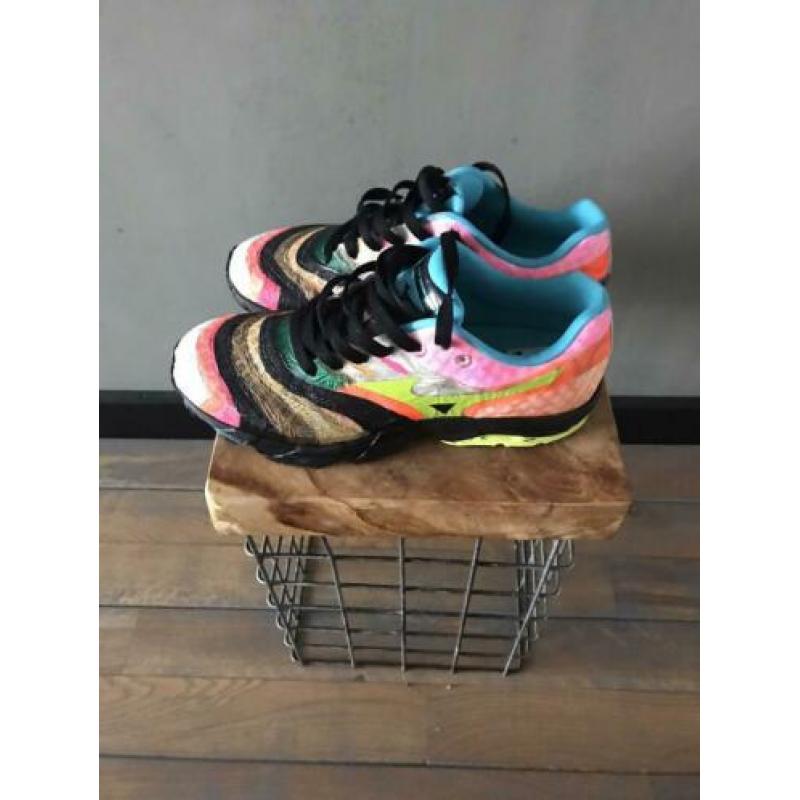 Wil je aparte sneakers? Kijk hier