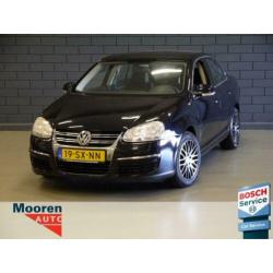 Volkswagen Jetta 1.6 FSI Comfortline | AIRCO | (bj 2006)