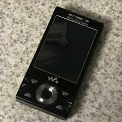 Sony Ericsson W995