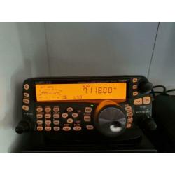 Kenwood TS 480 HF tranceiver als nieuw compleet in doos