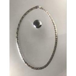 Dames collier. Zilver